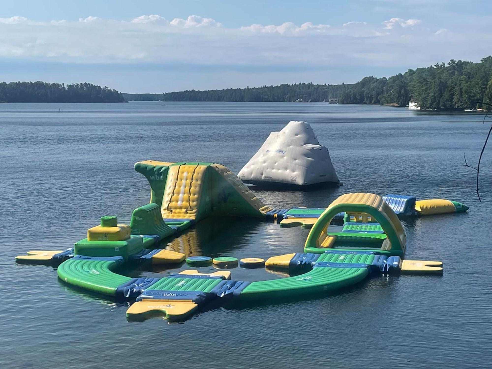 Rocky Crest Golf Resort Mactier Exterior photo